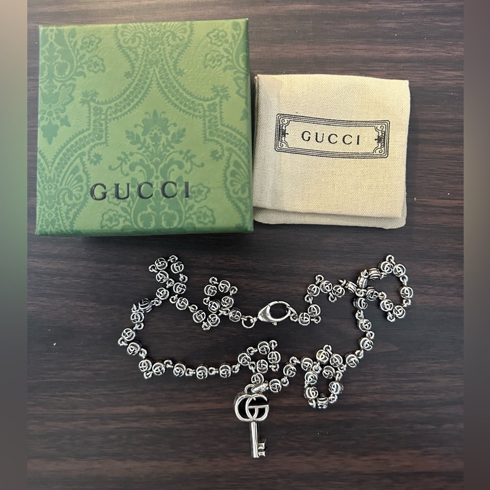 Gucci
GG Marmont key pendant necklace